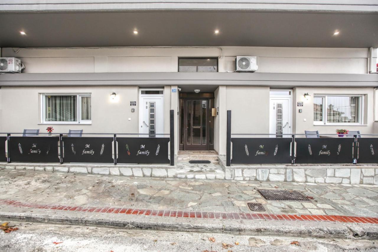 Del Sol #2 Meteora Luxurious Family Suites 卡兰巴卡 外观 照片
