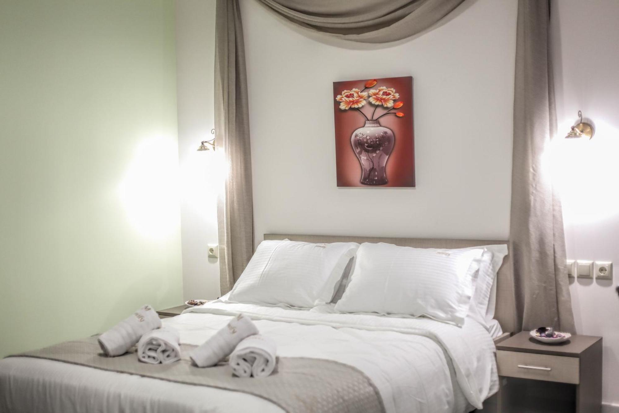 Del Sol #2 Meteora Luxurious Family Suites 卡兰巴卡 外观 照片